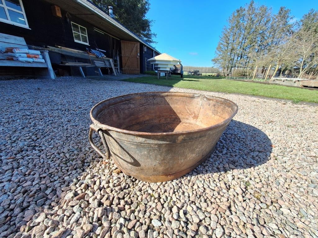 Grote vintage metalen teil - decoratief en functioneel, Ophalen, Vintage, Gebruikt, Metaal