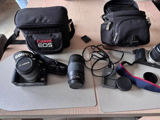 Canon EOS 300 + Canon EOS 400D met accessoires, Spiegelreflex, Canon, 8 Megapixel, Ophalen of Verzenden