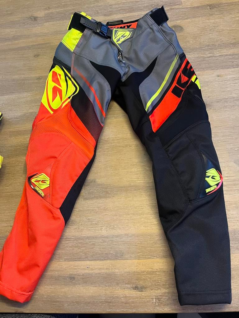 Kenny Motorcross Pak Kinderen - Maat 20 US (122/128-134/140), Motoren, Kleding | Motorkleding, Ophalen of Verzenden, Tweedehands
