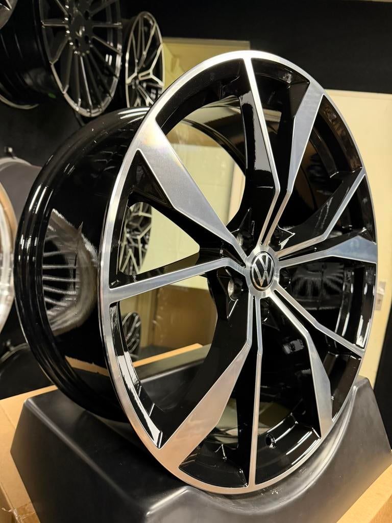 20 inch velgen voor Volkswagen Misano look R 5x112 Tiguan, Auto-onderdelen, Banden en Velgen, 19 inch, Velg(en), Nieuw, Ophalen of Verzenden