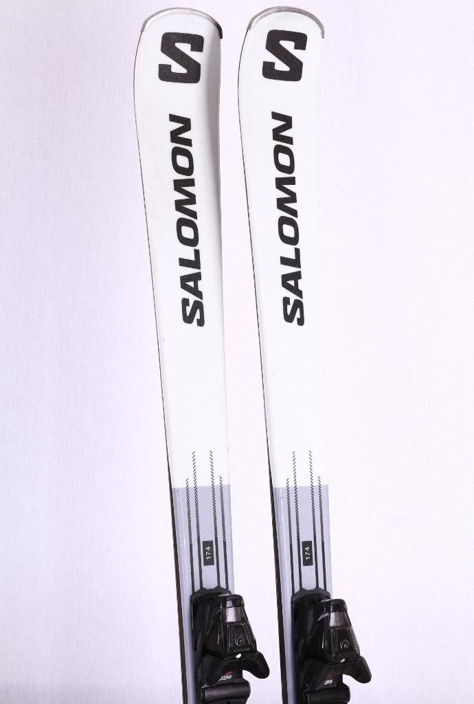 146 ski's SALOMON S/MAX 4 2023, grip walk, fiberglass, woodc