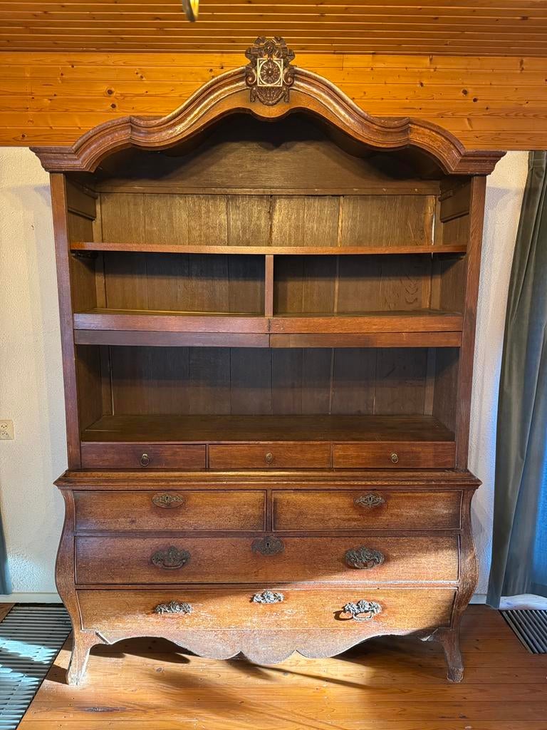 Oud Hollandse Kast, Ophalen