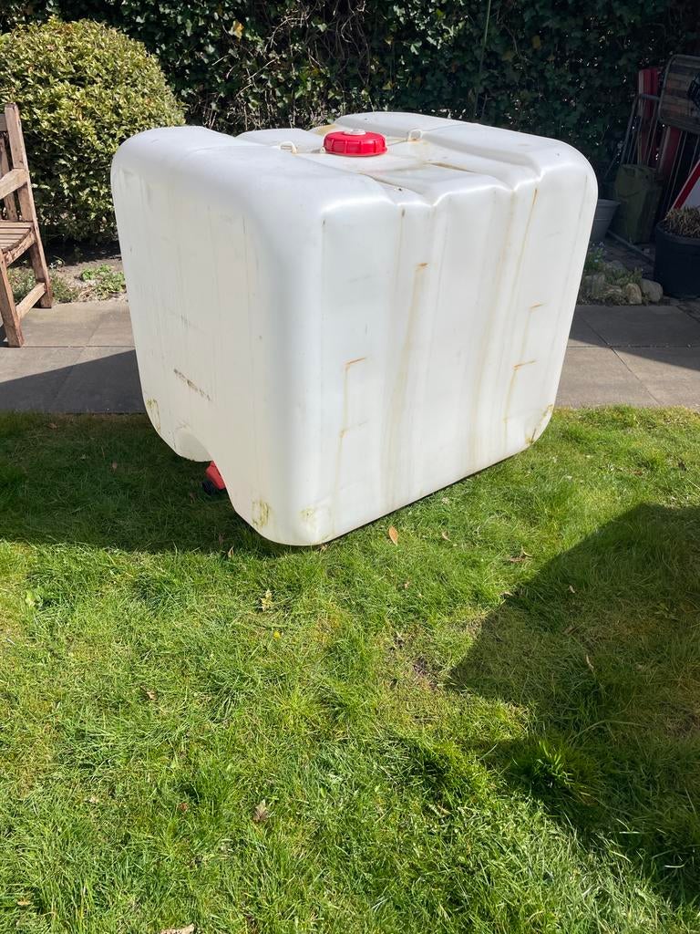 1000 ltr watertank, Tuin en Terras, Ophalen, Kunststof, Gebruikt, Met kraantje