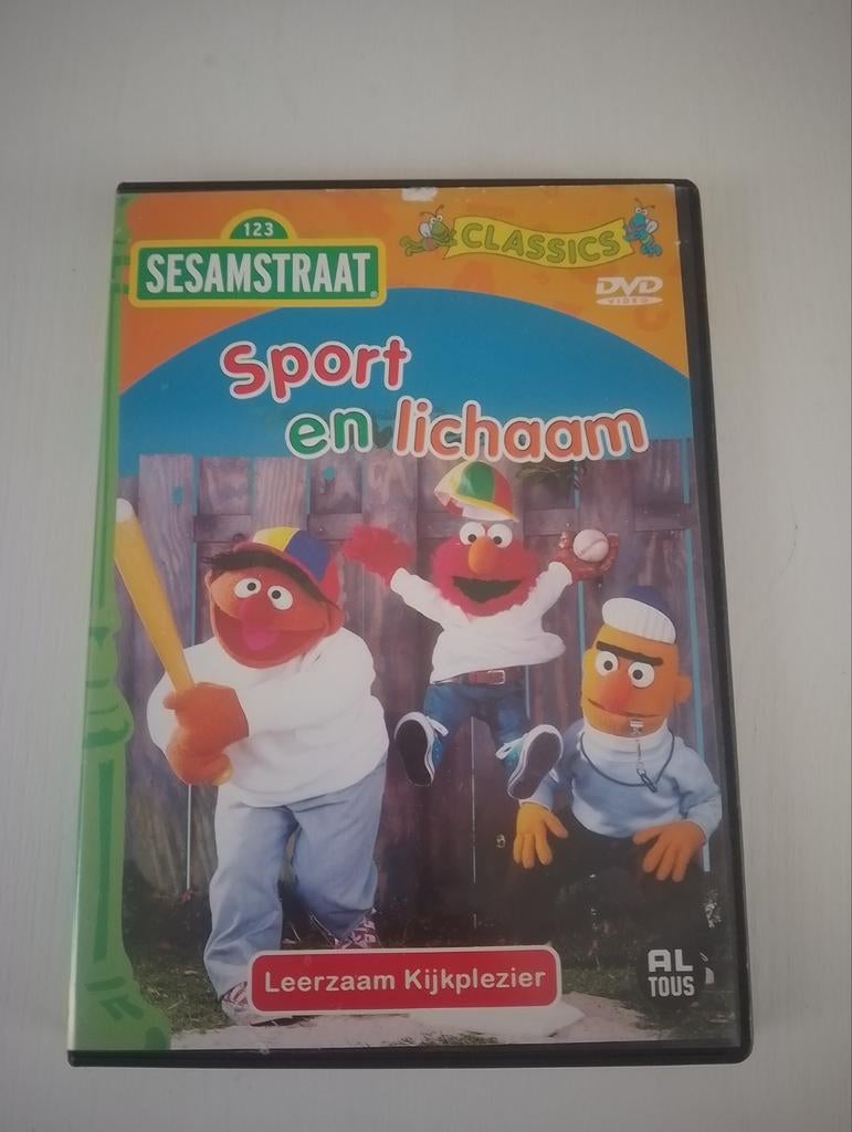 Sesamstraat Sport en Lichaam DVD, Ophalen of Verzenden, Zo goed als nieuw