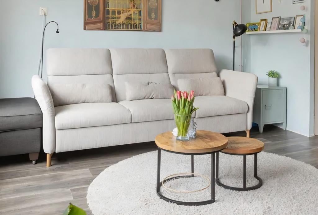 Ikea Lichte driezitsbank met elektrisch relax gedeelte, Huis en Inrichting, Banken | Bankstellen, Ophalen, Gebruikt, Driepersoons