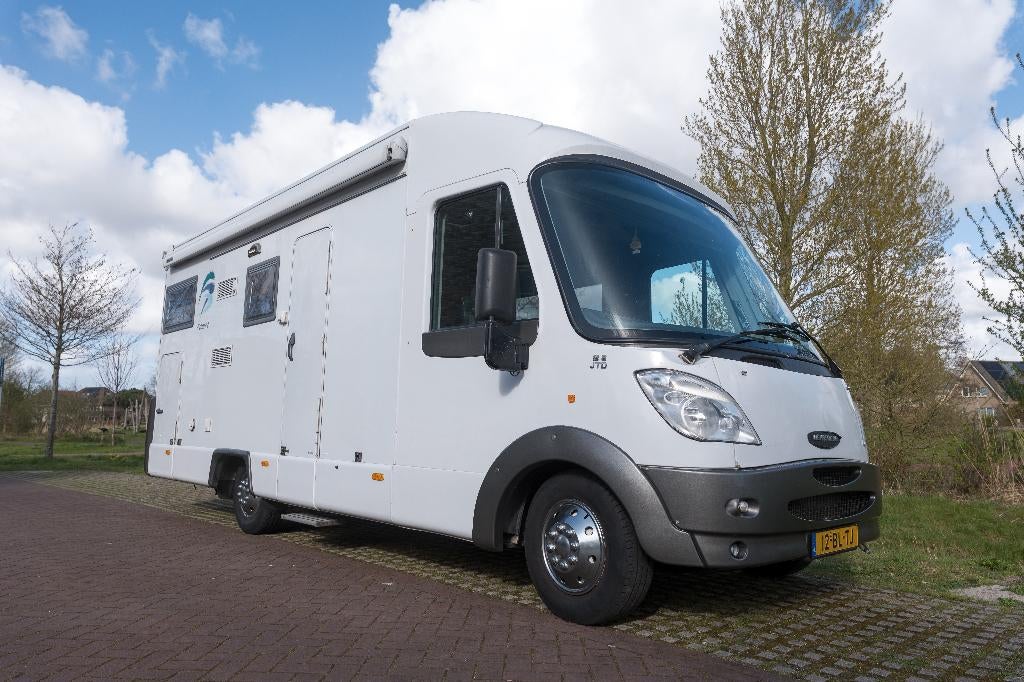 Weinsberg Komet Camper 2.8 JTD | Lithium | Off-grid | 4-p, Chemisch toilet, Weinsberg, Airbags, Koelkast
