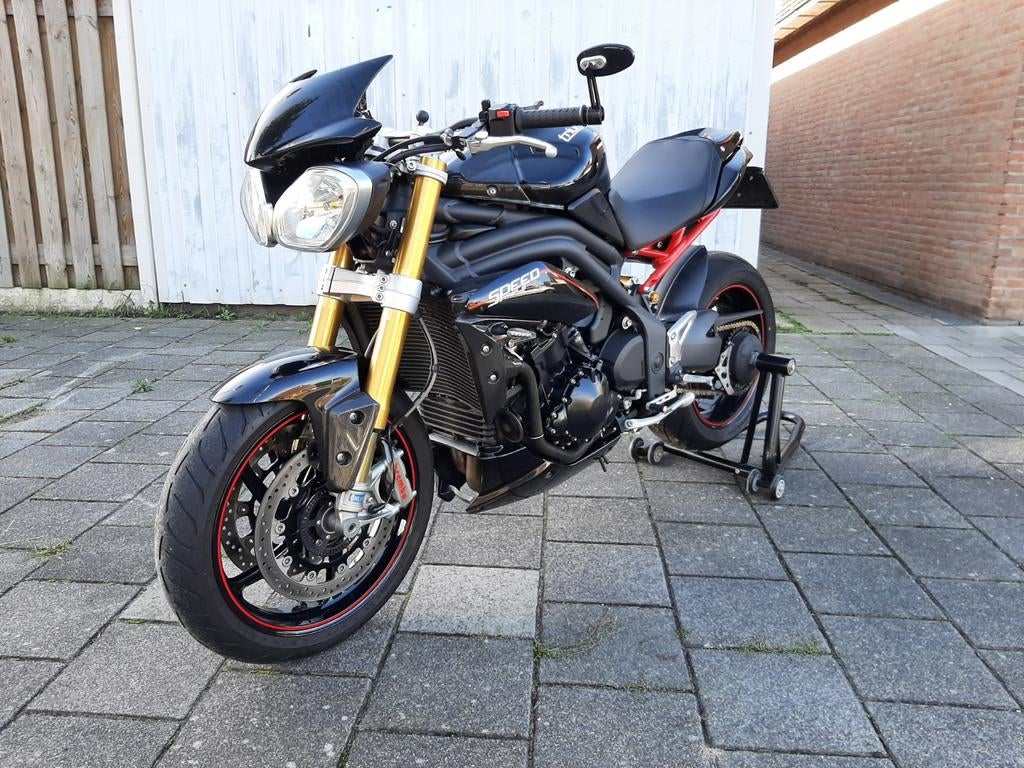Triumph speed triple R te koop
