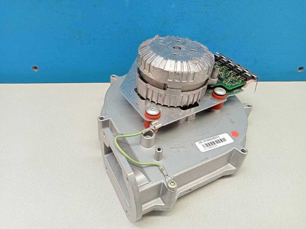 Ventilator Agpo Ferroli Econpact art.nr: 3289302, Doe-het-zelf en Verbouw, Niet ingevuld, Gebruikt, Cv-ketel of Combi-ketel, Niet ingevuld