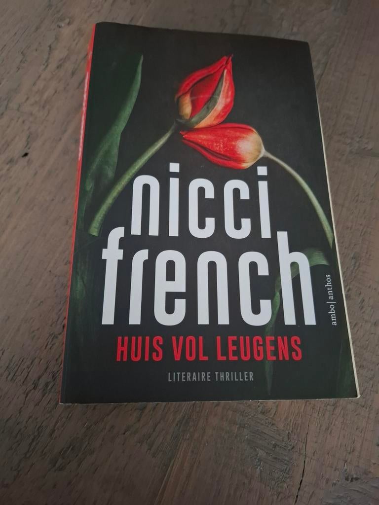 Nicci French - Huis vol leugens, Ophalen of Verzenden