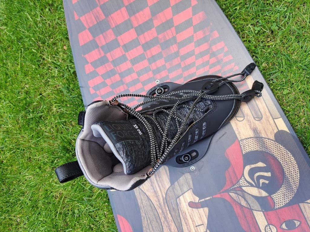 Wakeboard Rekless Jascha Wronka Pro Model 145, Ophalen of Verzenden