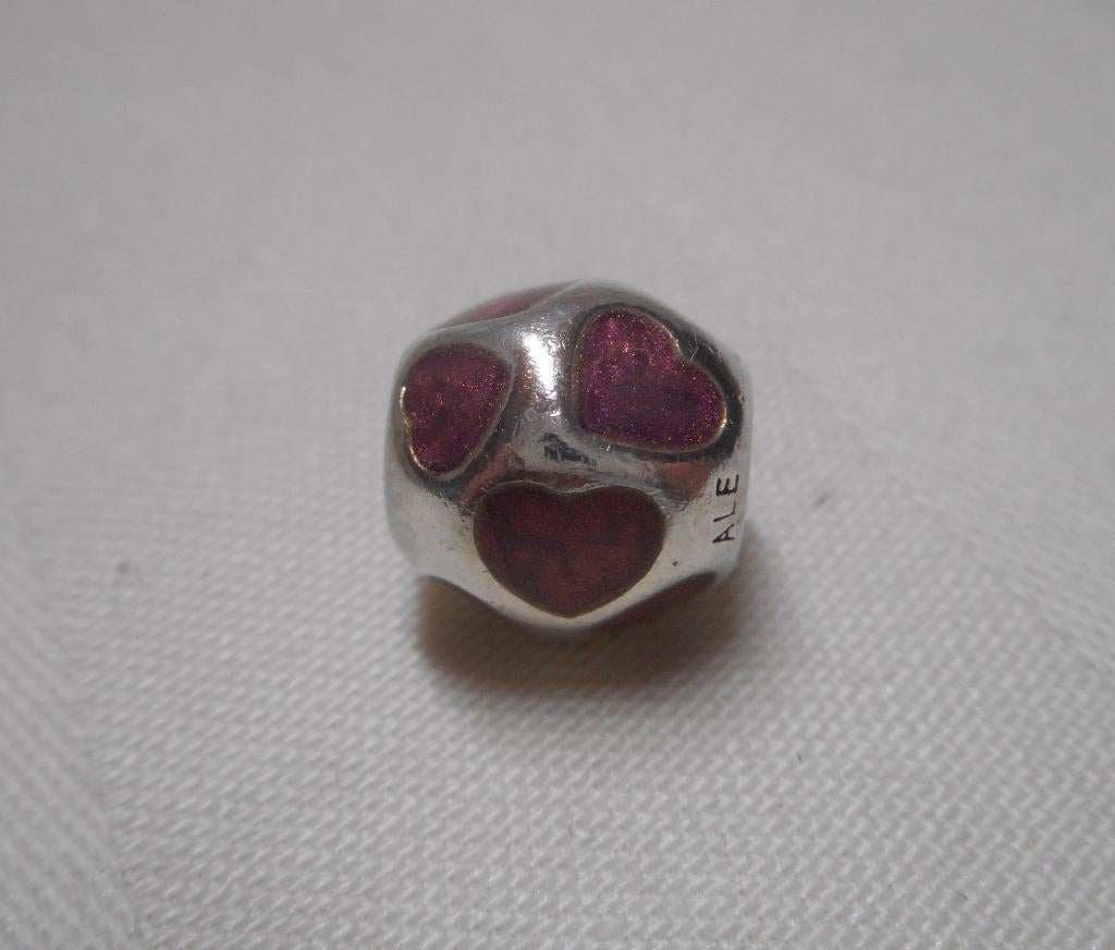 Zilveren Pandora bedel met hartjes nr.562, Verzenden, Pandora, Zo goed als nieuw, 1 bedel