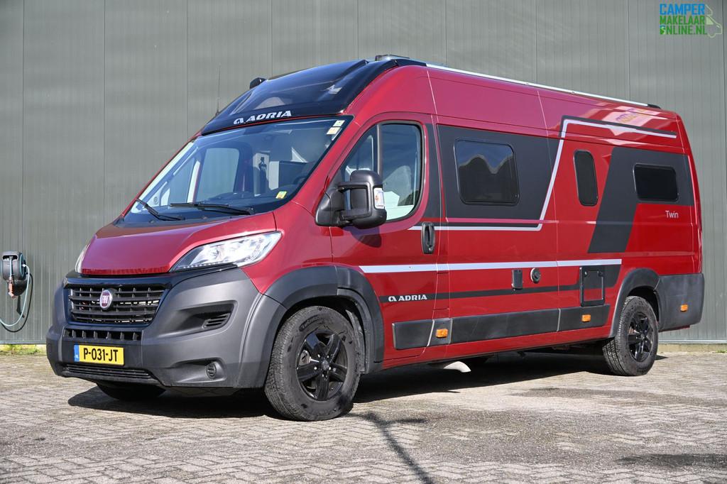 Adria Twin 640 SL 2018 Enkele bedden|Zonnepan.|Luifel|180 PK, Verwarmde buitenspiegels, Buscamper of Camperbus, Ringverwarming