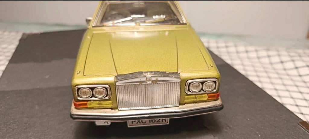 Bburago Rolls Royce Camargue 1/22 in zeldzaam Groen, Ophalen of Verzenden, Gebruikt, Auto, Bburago