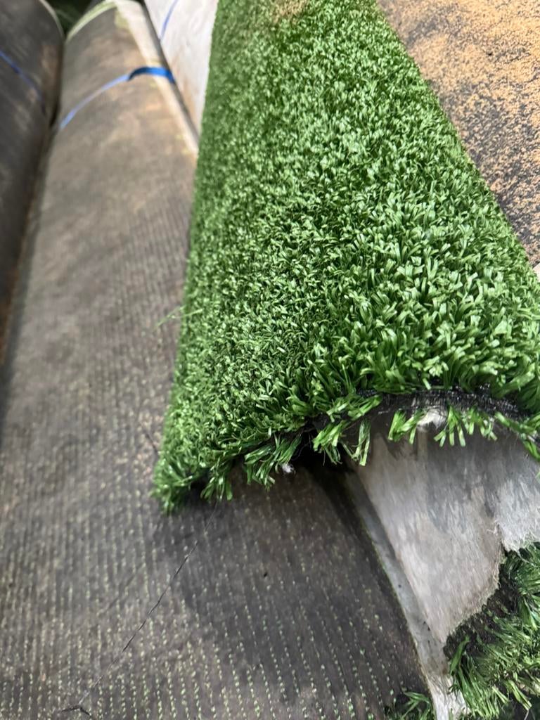 Stuk Kunstgras van 12m2 (4 x 3m) €54,-, Kunstgras, Gebruikt, Stuntgras, Ophalen of Verzenden