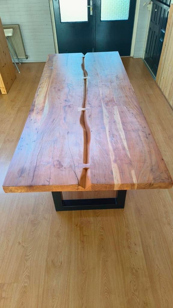 Eettafel Boomstamtafel, 200 cm of meer, Zo goed als nieuw, Rechthoekig, 50 tot 100 cm