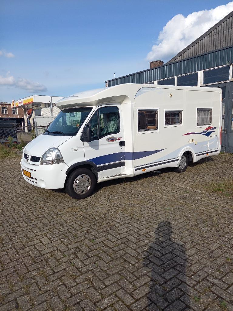 camper frans bed, Standaard zit, Ringverwarming, Afzuigkap, Challenger