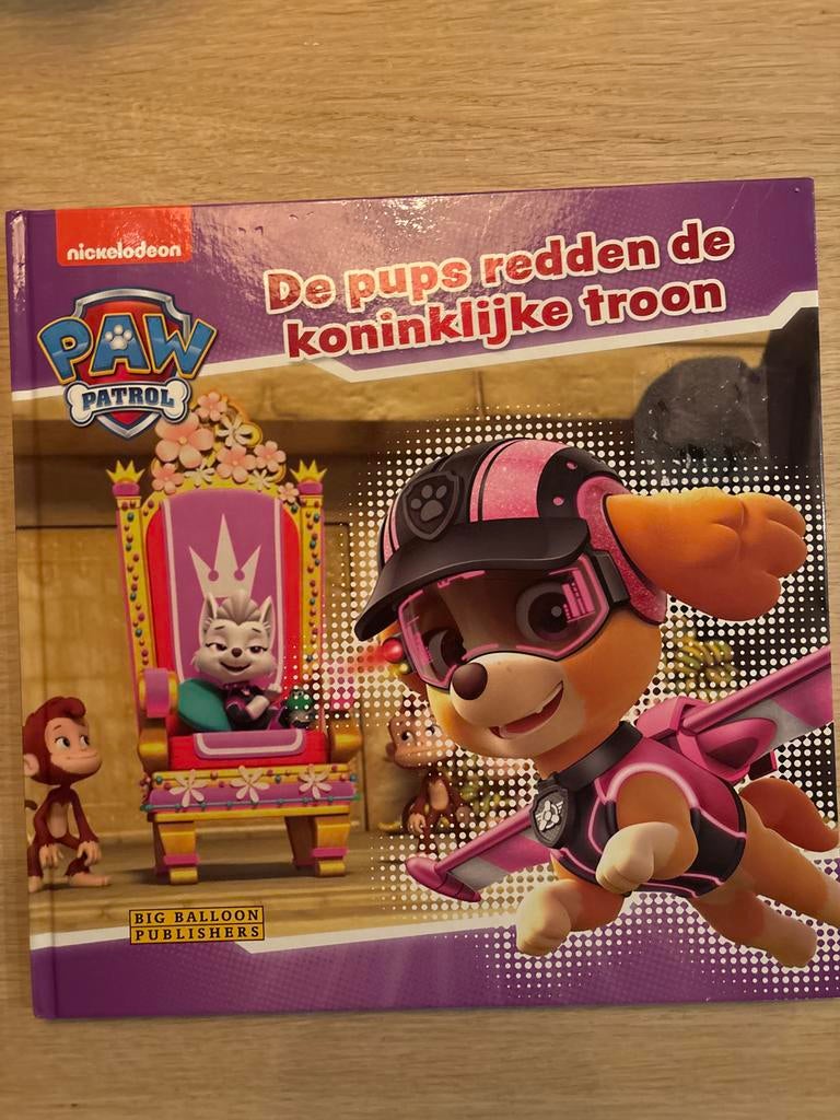Paw Patrol: De pups redden de koninklijke troon, Ophalen of Verzenden, Zo goed als nieuw, Sprookjes