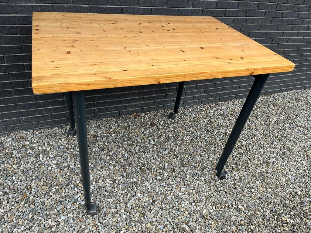 Onderstel (werk-)tafel metaal hoogte verstelbaar + op wielen, Ophalen, Gebruikt, 50 tot 100 cm, Metaal