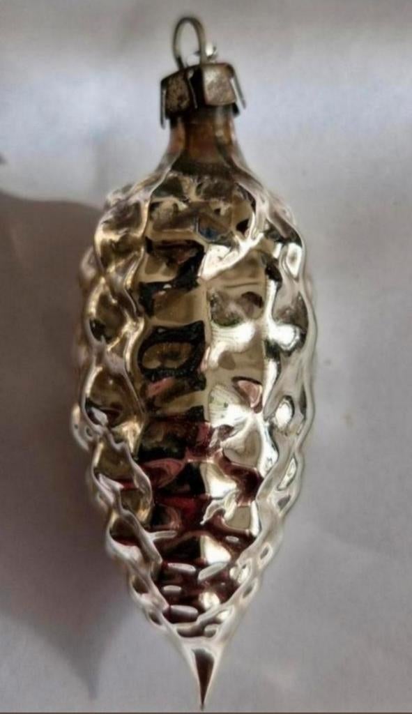 Oude Kerstbal Dennenappel, Ophalen of Verzenden, Zo goed als nieuw