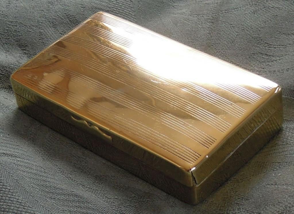 Nr J75: Oud koperen tabaksdoosje, Verzamelen, Rookartikelen, Aanstekers en Luciferdoosjes, Tweedehands onbekend, Tabaksdoos of Verpakking