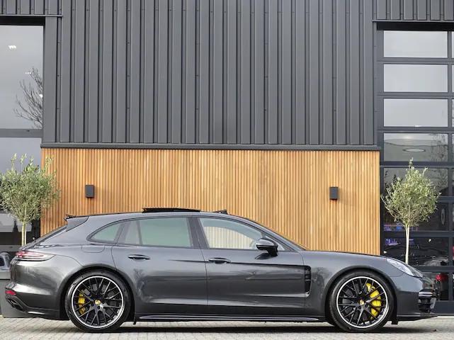 Porsche Panamera Sport Turismo V6 Keramisch, Carbon, full, Auto's, Porsche, Automaat, Zwart, 4 stoelen, 120 €/maand