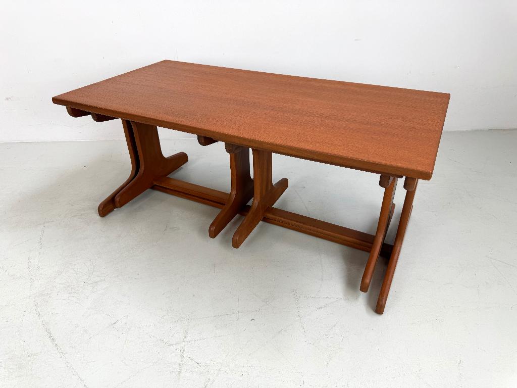 Vintage salontafel met bijzettafeltjes SALE, Ophalen, 100 tot 150 cm, 50 tot 100 cm, Zo goed als nieuw