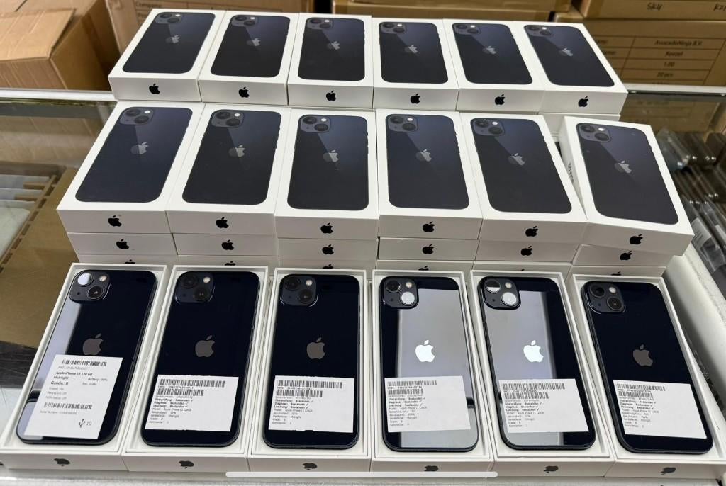 91 stuks  iphone 13   128GB op voorraad  + garantie, Ophalen of Verzenden, Zo goed als nieuw, Overige typen, Apple iPhone