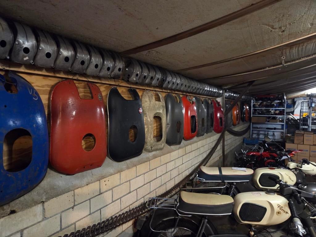 Kreidler beenschilden.