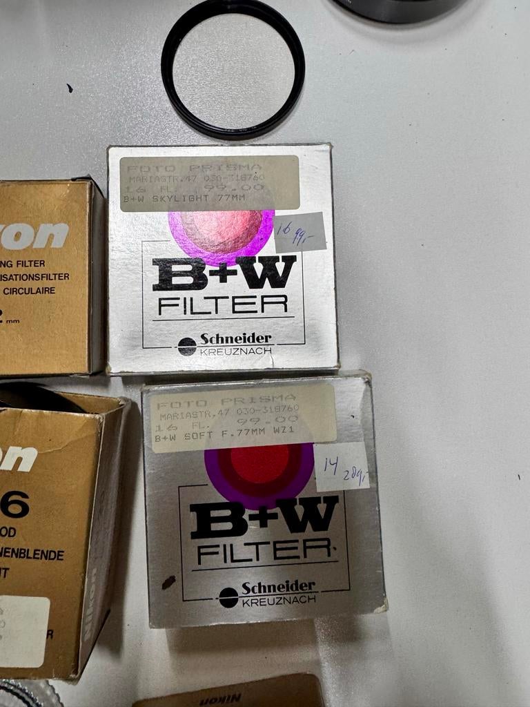 Nikon Lensen en Filters - Diverse Types, Ophalen of Verzenden, Gebruikt, 50 tot 60 mm, Beschermfilter