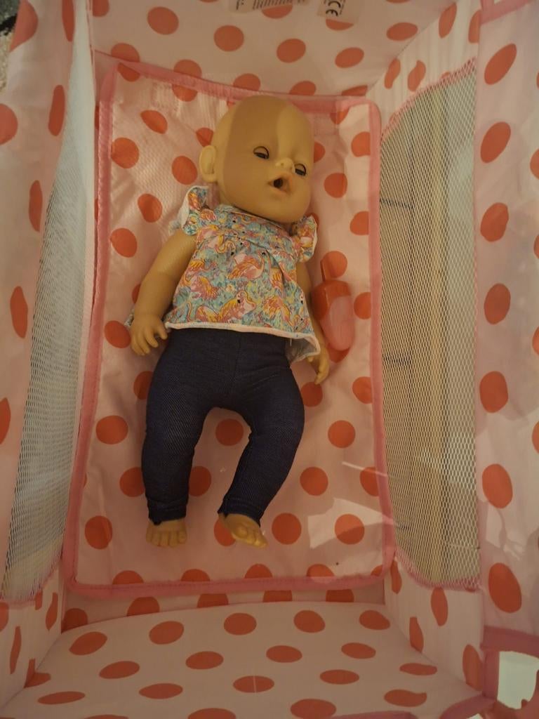 Babyborn met bedje en maxicosi, Kinderen en Baby's, Speelgoed | Poppen, Ophalen, Babypop