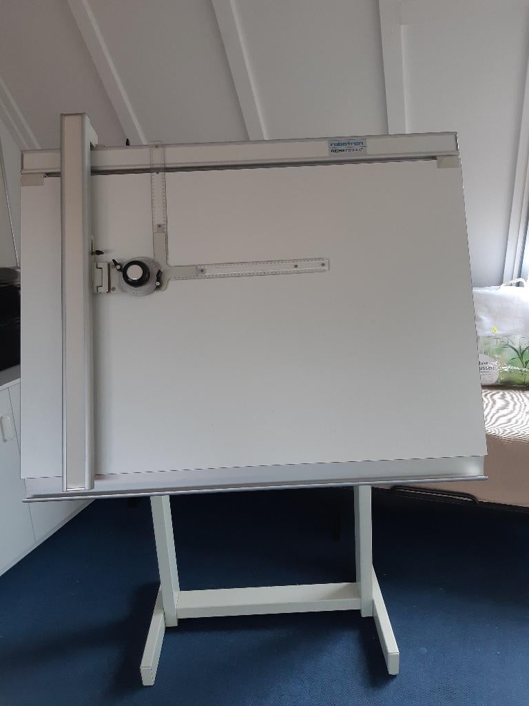 Professionele Tekentafel 120cm x 80cm merk Robotron Reiss, Ophalen, Zo goed als nieuw, Minder dan 130 cm