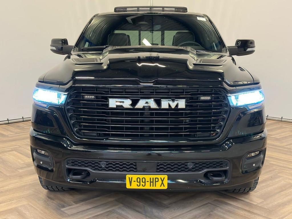 Dodge RAM 1500 3.0 HURRICANE 4x4 Crew Cab Laramie|PANO|NW TY, Auto's, Automaat, Gebruikt, 2993 cc, 426 pk