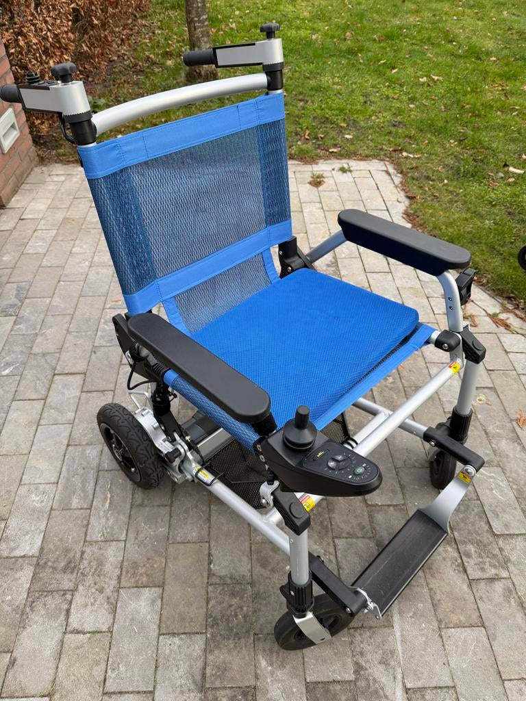 Zgan opklapbare electrische rolstoel, Ophalen, Zo goed als nieuw, Elektrische rolstoel