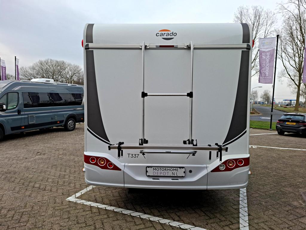 Carado T 337 | Lengtebedden | 760 kg Laadvermogen, Caravans en Kamperen, Chemisch toilet, Ringverwarming, Tot en met 2, Luifel