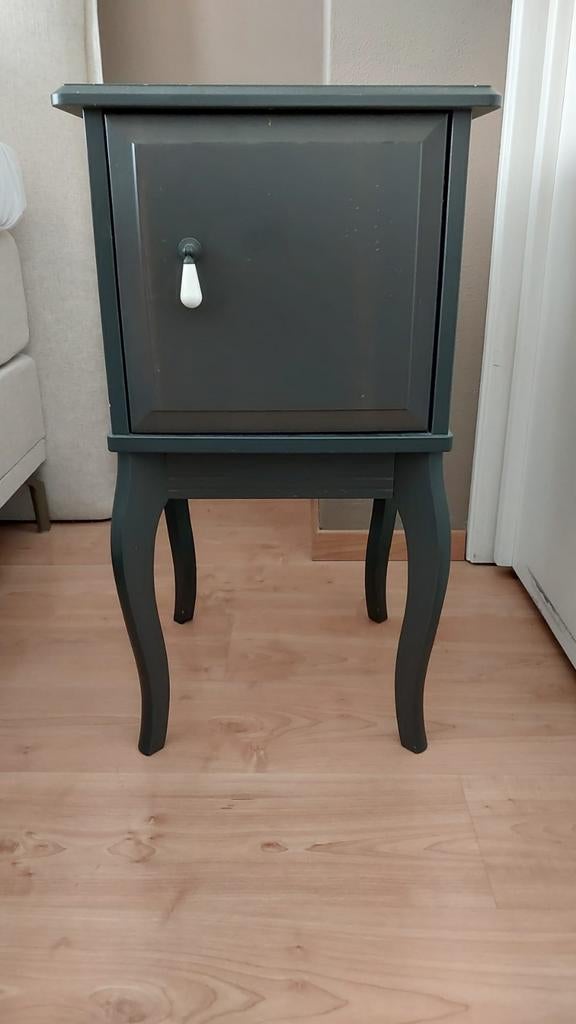 2 Nachtkastjes en Dressoir/Ladekast in originele kleur, Ophalen, Minder dan 45 cm, Zo goed als nieuw, 70 cm of meer