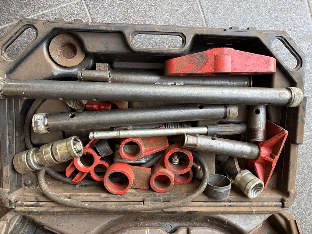 Complete uitdeukset voor carrosserieherstel, Ophalen of Verzenden, Gebruikt