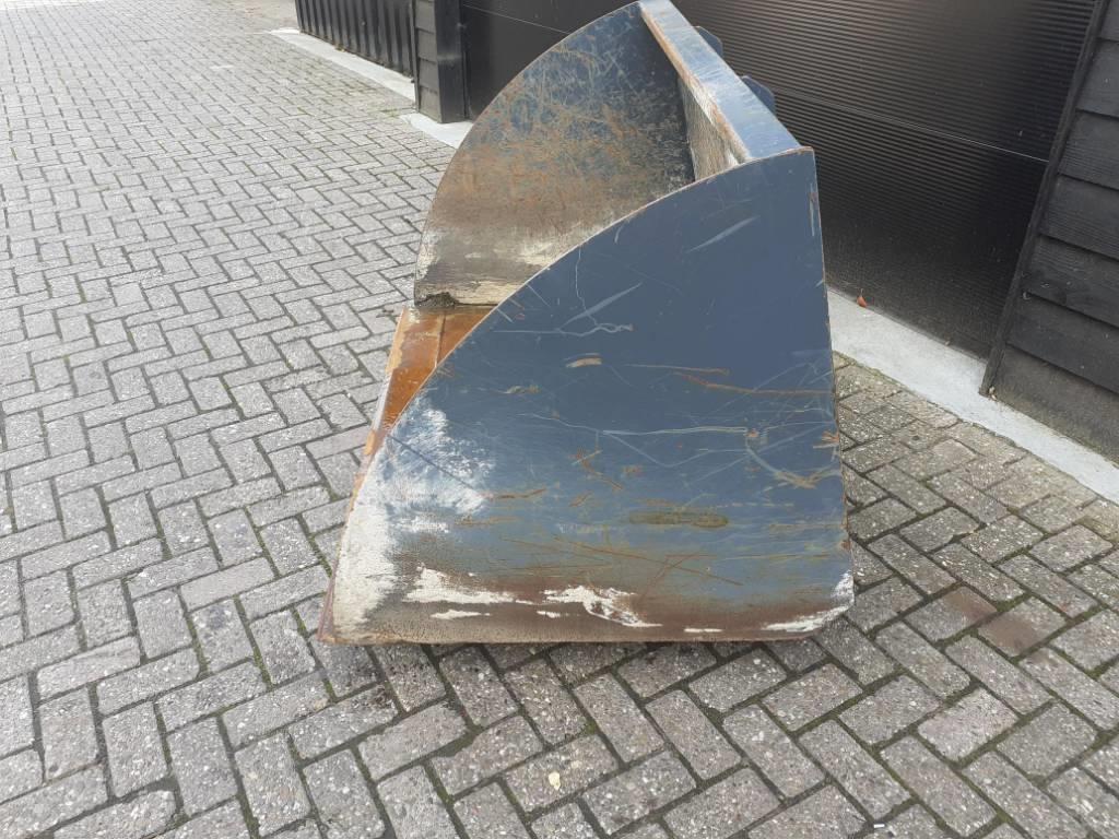 Manitou Merlo Bobcat Liebherr bak mast werktuigen landrol, Verreiker