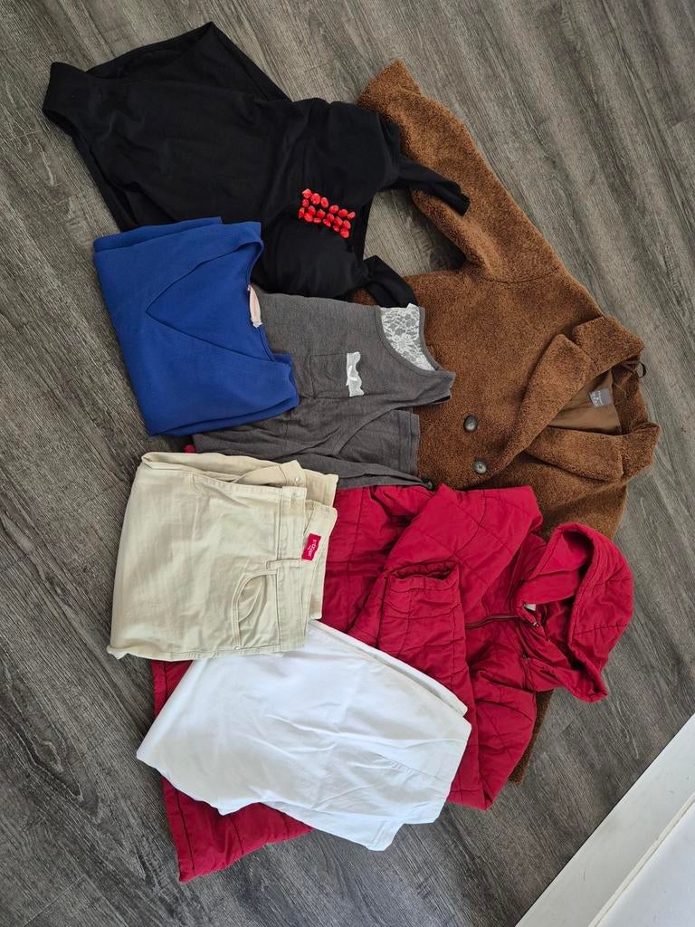 Kledingpakket maat 50-52: Jassen, tuniek, broeken, badpak, Ophalen of Verzenden, Zo goed als nieuw, Maat 46/48 (XL) of groter