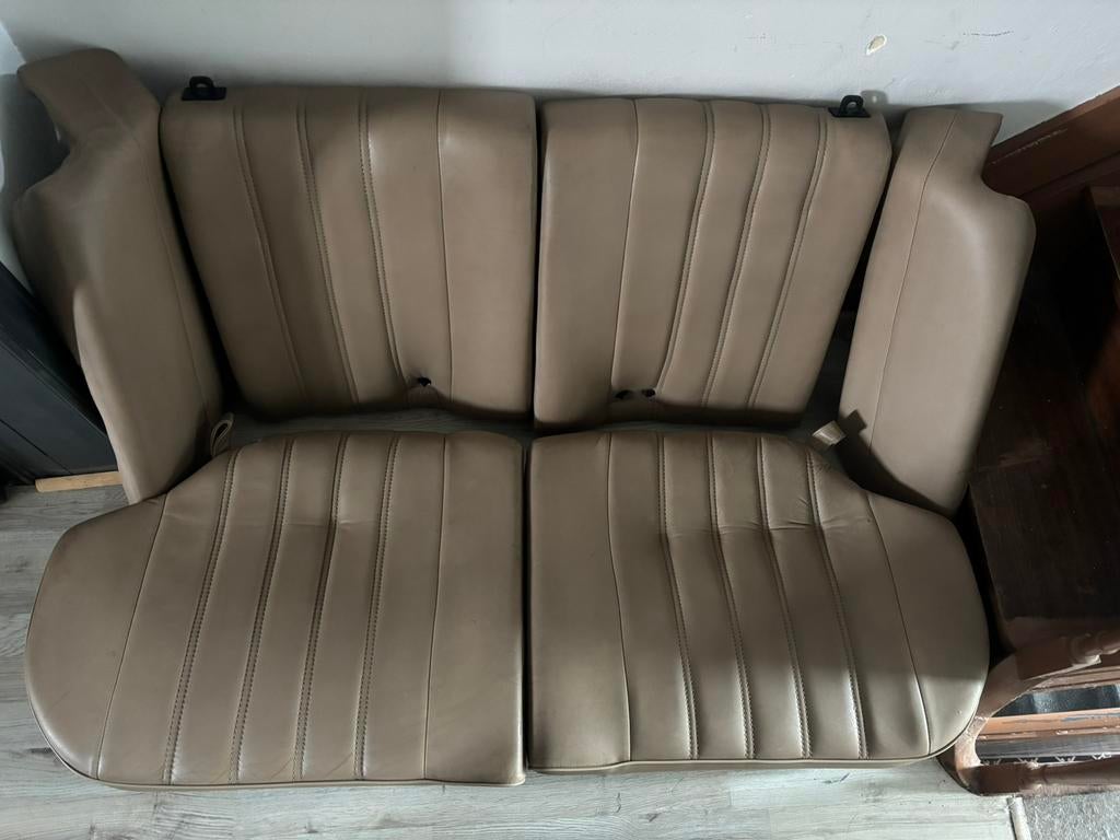 Bmw e30 touring achterbank natur beige leder., Auto-onderdelen, Interieur en Bekleding, Ophalen of Verzenden, BMW