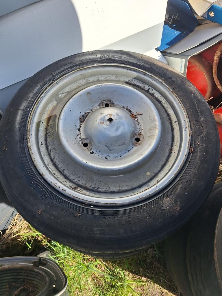 Citroen 2cv eend velgen, Ophalen