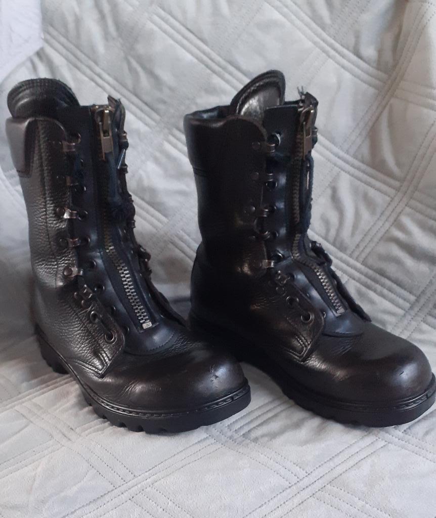 legerschoenen / legerkistjes, Zwart, Boots, Ophalen of Verzenden, Gedragen