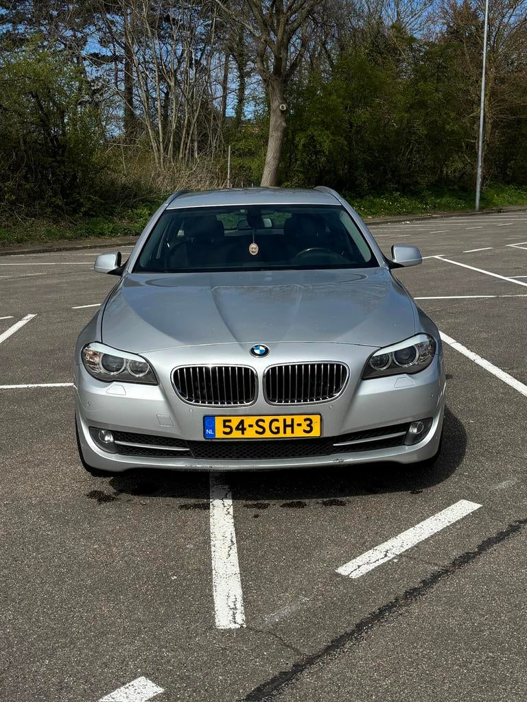 BMW 5-Serie 520I f11 Touring Aut8 2011 High Executive, Auto's, Automaat, Euro 5, Zwart, 4 cilinders