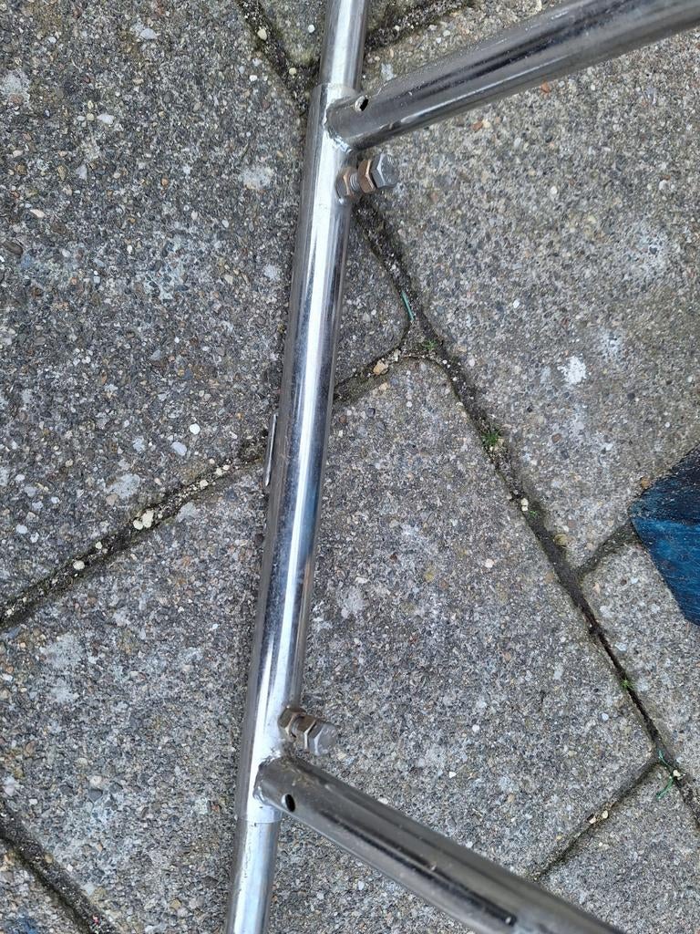 Rvs beugels voor reddingsvlot, Ophalen, Rvs