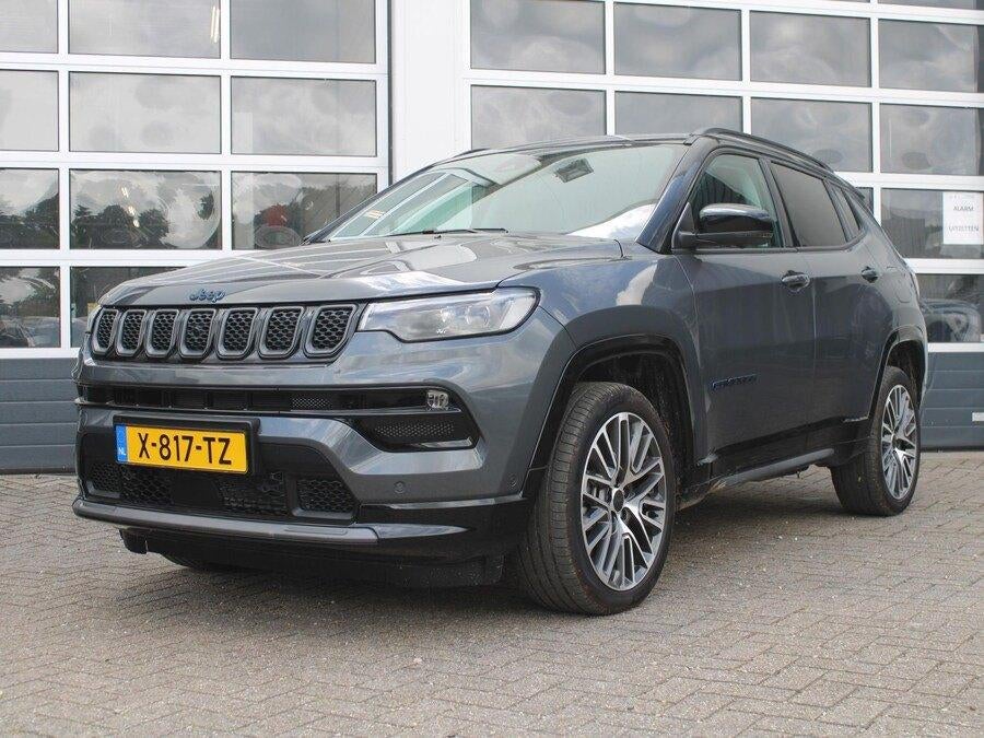 Jeep Compass 4xe 240S PHEV Panorama, Trekhaak, Alle opties, Auto's, Jeep, Automaat, 1250 kg, Zwart, 4 cilinders