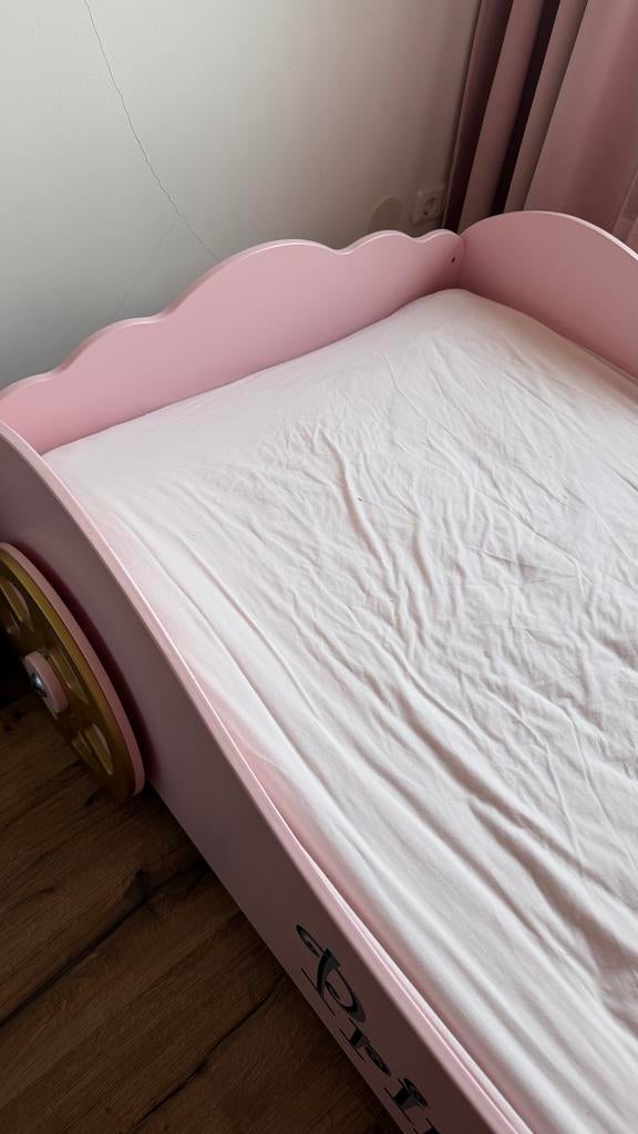 Prinsessenbed roze met matras - Zo goed als nieuw, Ophalen, 70 tot 85 cm, Zo goed als nieuw, Matras