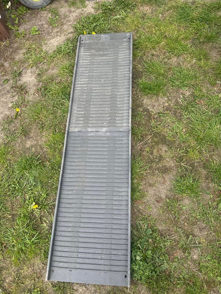 Hondenloopplank, Ophalen, Zo goed als nieuw