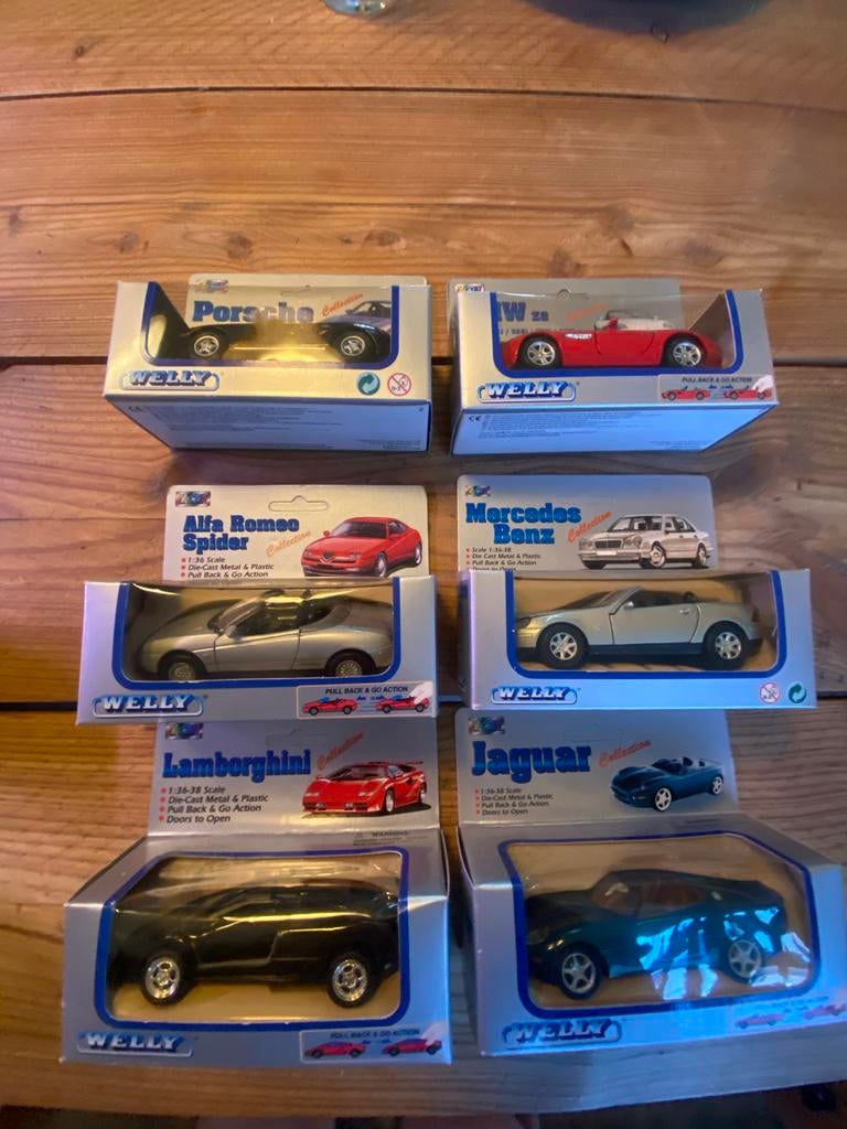 Welly Diecast Modelauto's - Diverse Merken (1:34-1:39), Hobby en Vrije tijd, Modelauto's | 1:18, Ophalen of Verzenden, Nieuw, Auto