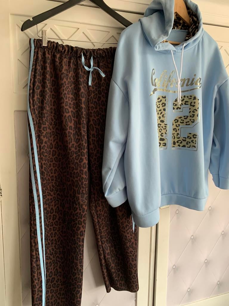 Setje broek en sweater maat 52/54, Kleding | Dames, Ophalen of Verzenden, Gedragen, Overige typen