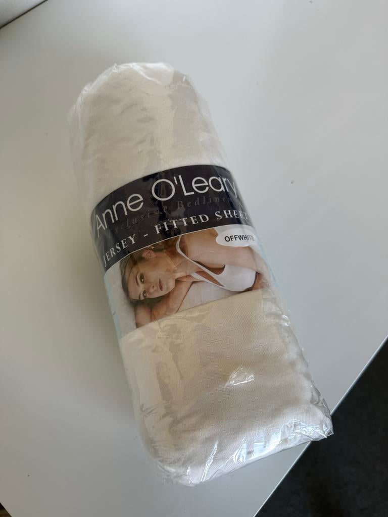 Hoeslaken Anne O'Leary jersey offwhite 160/180 x 200, Ophalen, Overige kleuren, Hoeslaken of Sloop, Nieuw