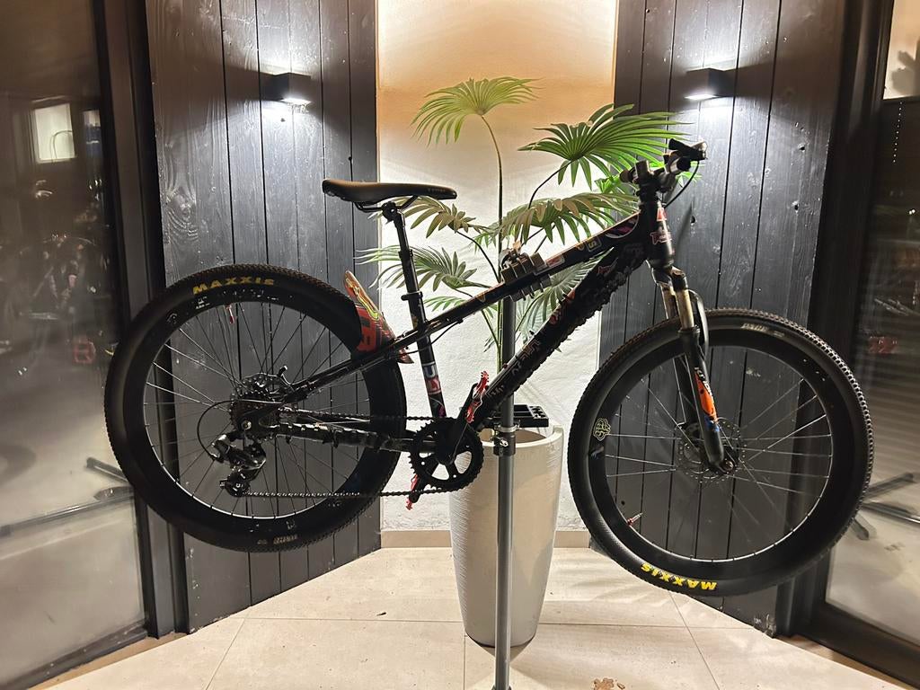 dirt jumper, Ophalen, 24 inch of meer, Gebruikt, Staal